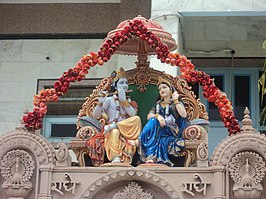 Господь Кришна и ее возлюбленная Радха в Рангели-Махале, Матхура.JPG