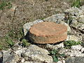 Mané-Vechen : pierre ronde.