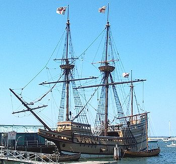 English: Replica ship Mayflower II at the Stat...