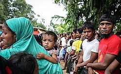 Rohingya Muslim refugees fleeing violence in Buddhist-majority Myanmar in October 2017 Rohingya displaced Muslims 010.jpg