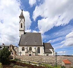 Kostel sv. Ondřeje se hřbitovem