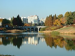 Olympic Park, Seoul nằm ở Bangi-dong