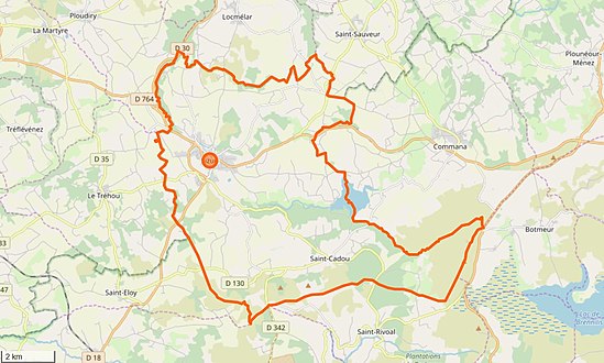 Carte en couleurs représentant les limites d'une commune.