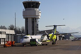 Q400 авиакомпании в аэропорту Берна