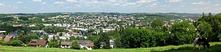 Panorama von Gevelsberg, dahinter der Haßlinghauser Rücken