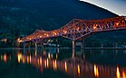 Большой оранжевый мост в Нельсоне, Британская Колумбия.jpg