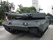The Leopard 2SG is fitted with AMAP composite armour. Upgraded Leopard 2A4 SG NDP 2010.JPG