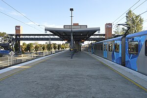 Watergardens station platforms.jpg