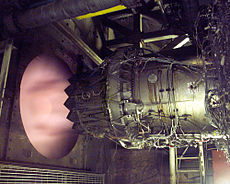 Zkouška proudového motoru Pratt & Whitney F135