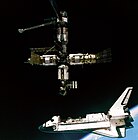 Atlantis-MIR-GPN-2000-001071.jpg