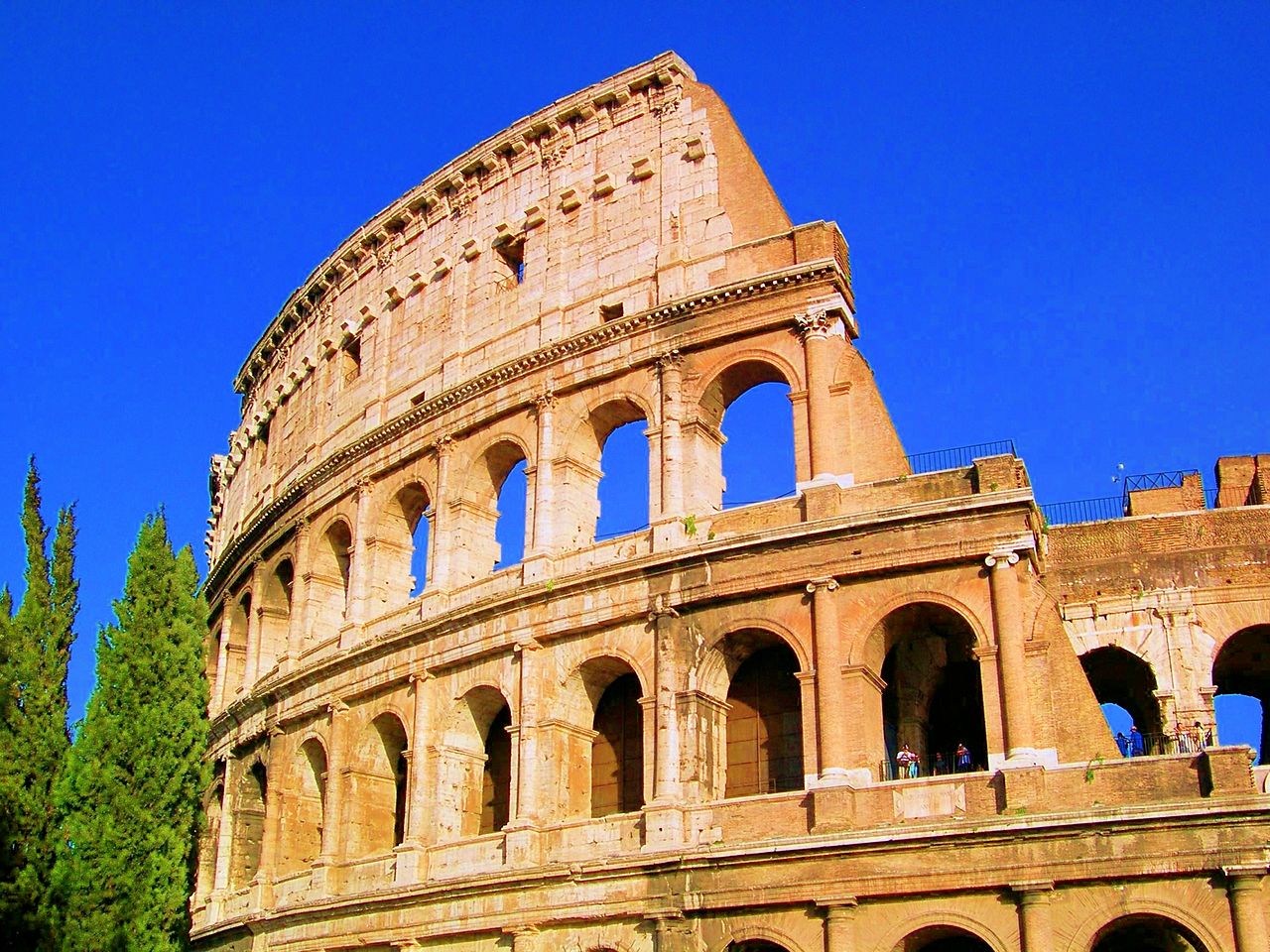 Koloseum, en.wikiepdia.org
