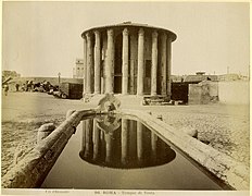 « Temple de Vesta », par les frères D'Alessandri, ca. 1880.