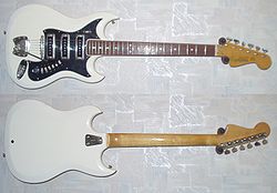 Hagstrom III.jpg