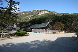 Korea-Buan County-Naesosa-Washroom-01.jpg