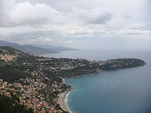 Le cap Martin vu depuis le haut de Monaco.jpg