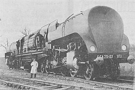 Première locomotive lors des essais