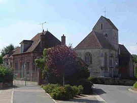 Loconville village hall and church of St. Lucien