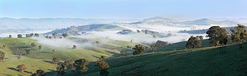 Paysage du Gippsland dans l'État de Victoria (Australie). (définition réelle 3 214 × 1 000)