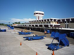 Международный аэропорт Филипа С. В. Голдсона.jpg