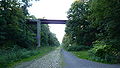 Brücke über den Weg zu Beginn des Sektors