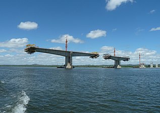 Ponte Kassuende i Tete, Moçambique.