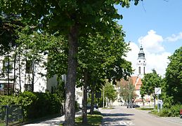 Reinhausen mit Turm St. Josef