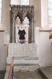 St Michael, Stanton Harcourt, Oxon - Shrine to St Edburg - geograph.org.uk - 1610457.jpg