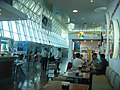 地拉那国际机场