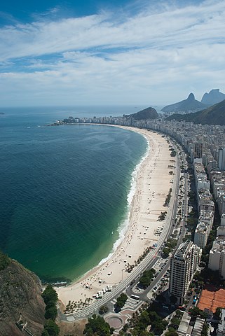 Copacabana Beach By Gustavo Facci from Argentina (Copacabana) [CC-BY-SA-2.0 (http://creativecommons.org/licenses/by-sa/2.0)], via Wikimedia Commons