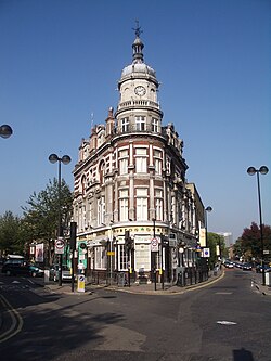 Boston Arms Tufnell Park 2005.jpg