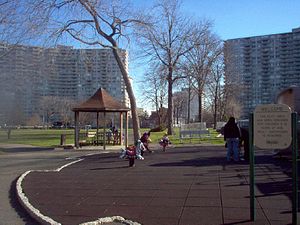 English: Constitution Park in Fort Lee, New Je...