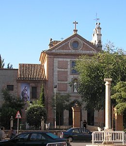 260px-Convento_de_los_Padres_Trinitarios_S._XVI._Valdepe%C3%B1as.jpg