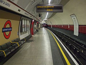 Elephant & Castle tube stn Bakerloo west look south.JPG