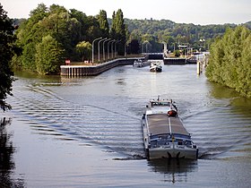 L'écluse et l'île de la Dérivation.