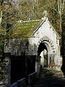 Chapelle funéraire des Le Mercier des Alleux - Bucher de Chauvigné. Cimetière paroissial du Châtellier (35).