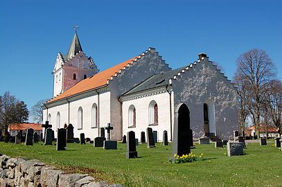 Kyrkan från sydöst.