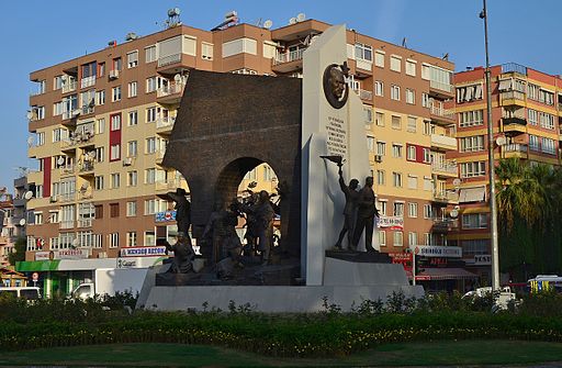 MonumentAydın (3).JPG