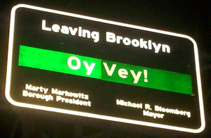 Sign leaving Brooklyn on Williamsburg Bridge s...