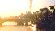 Il ponte di Tolbiac e il porto della stazione al levar del sole.