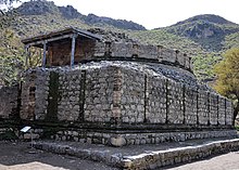 Remains of a four-squared building with round tower on top