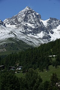 Piz Julier von Osten (St. Moritz) aus gesehen