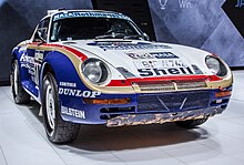 The 959 achieved success in the 1986 Paris-Dakar Rally after an unsuccessful season in 1985 Porsche 959 Rothmans IMG 0677.jpg