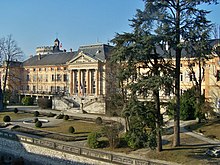 Façade sud de l'aile du Midi (préfecture) du château de Chambéry