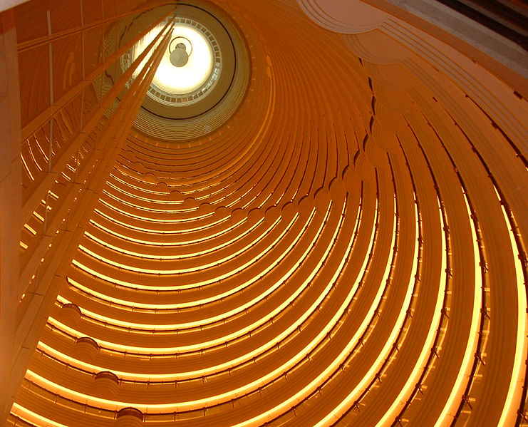 Grand Hyatt Atrium image courtesy of Wikipedia