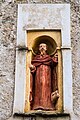 Statue de saint Antoine l'Abbé, sur la façade principale