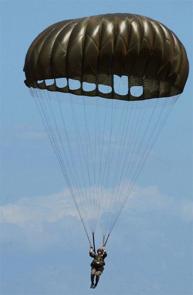 Αρχείο:USMC Paratrooper.jpg