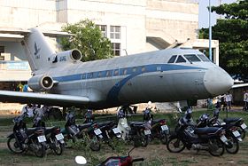 Avion de Vietnam Airlines immatriculé VN-A446 exposé à Hô Chi Minh-Ville, identique au VN-A449 accidenté.
