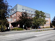 Universitätsgebäude (ehem. ELAC-Verwaltung)