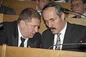 Владимир Жириновский (слева) в 1996 году