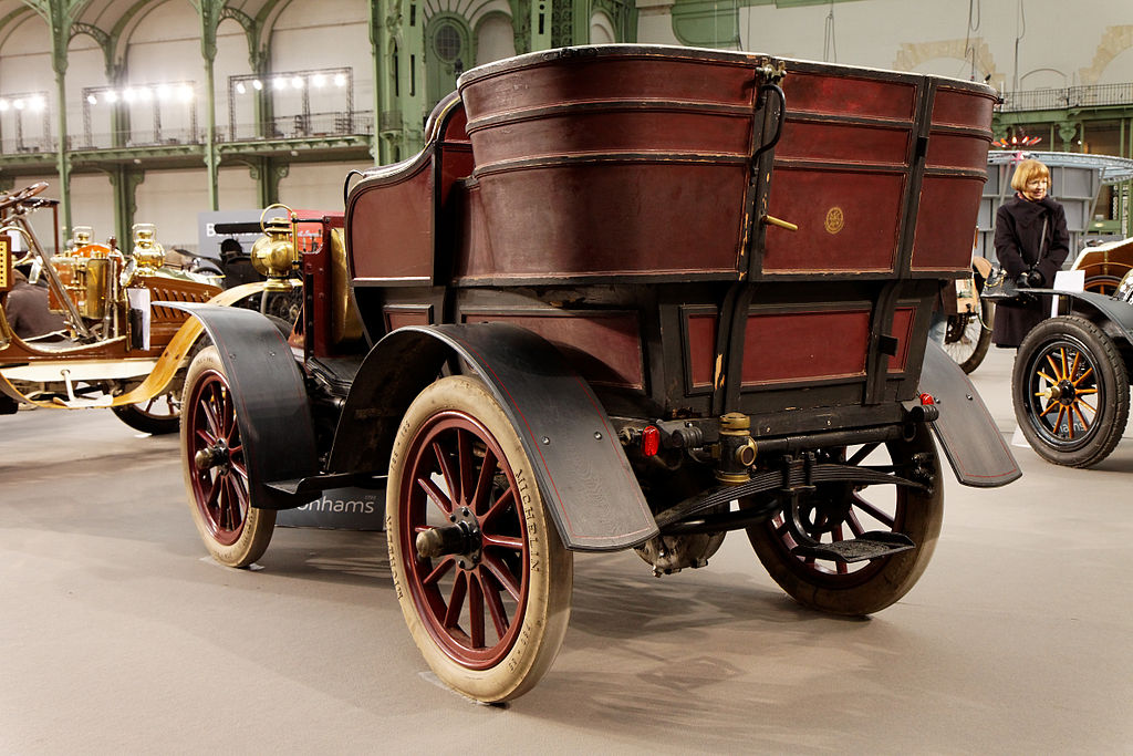 File110 ans de l'automobile au Grand Palais De DionBouton Type K1 8 CV 